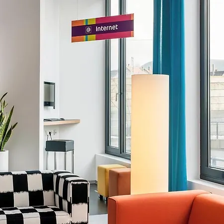 B&B Hotel Aalen 2* אאלן