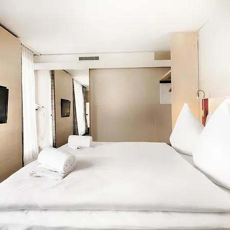 מלון B&B Hotel Aalen אאלן