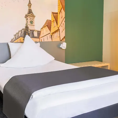 B&B Hotel Aalen אאלן