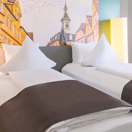 B&B Hotel Aalen מלון 3*