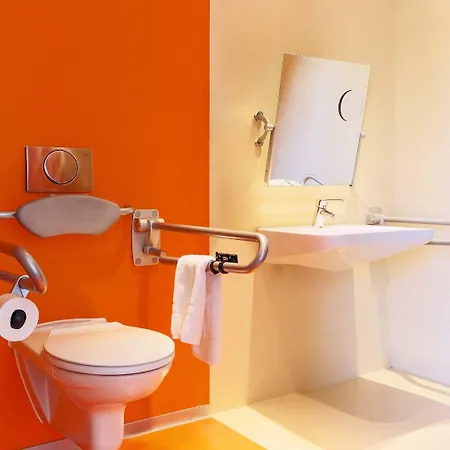B&B Hotel Aalen 3* אאלן