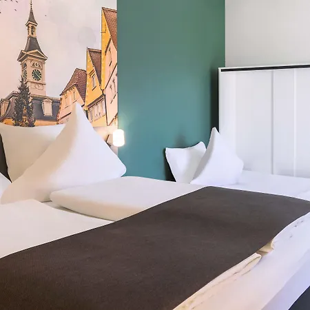 B&B Hotel Aalen 3* אאלן