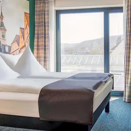 B&B Hotel Aalen 3* אאלן